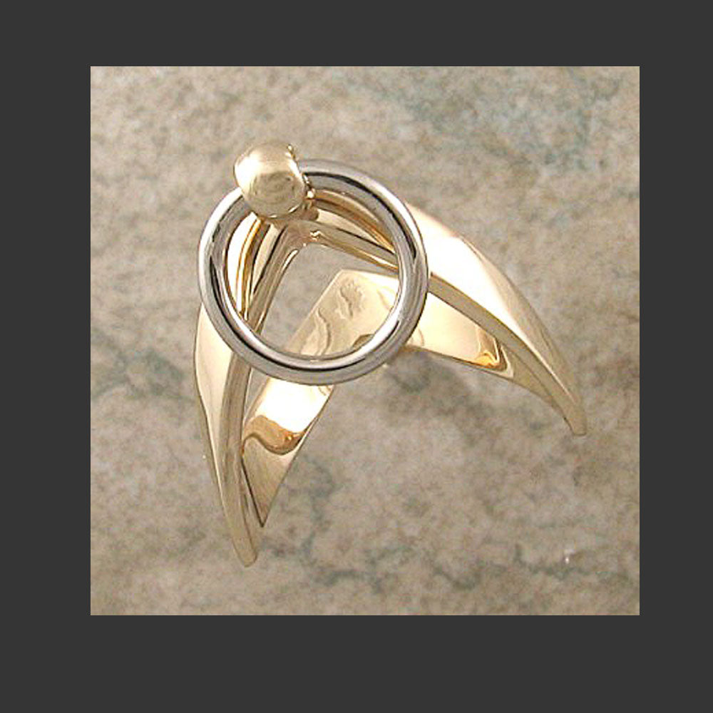 Classic Collar Ring - Made in Gold